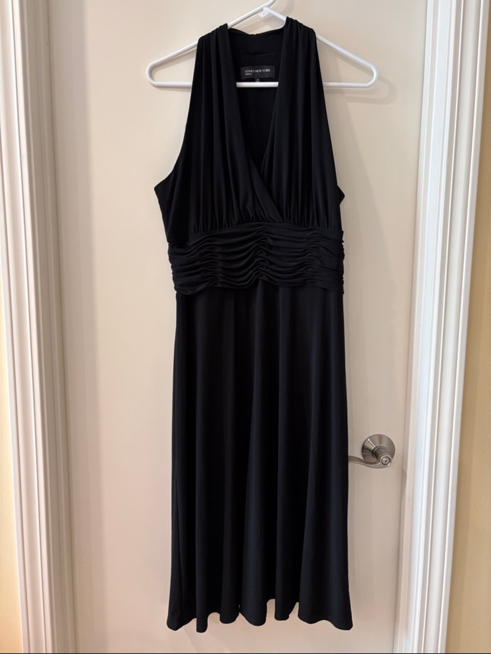 Jones New York Black Sleeveless Dress
